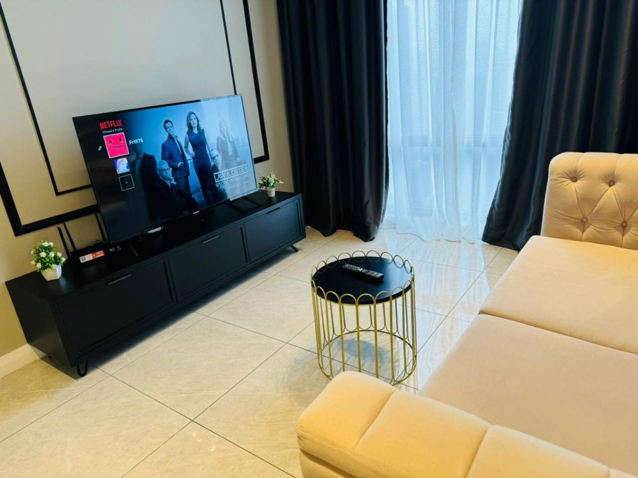 Apartment Axon *