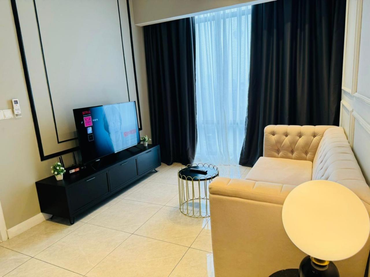 Axon Apartment