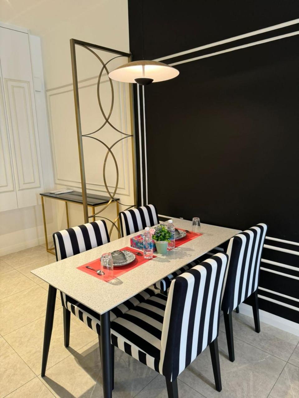 Axon Apartment *